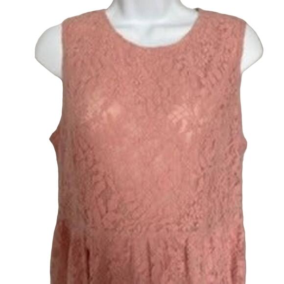 LE3NO Size L Dusty Pink Crochet/Lace Sleeveless Blouse - Picture 3 of 9